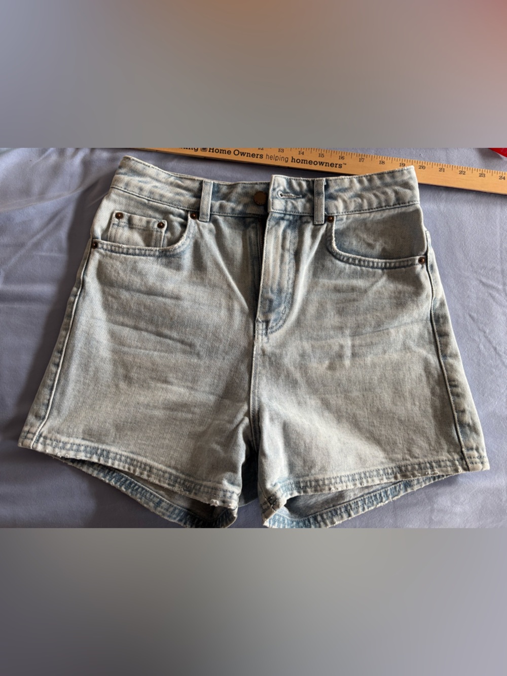 O’Neill high waist denim shorts. Size 27